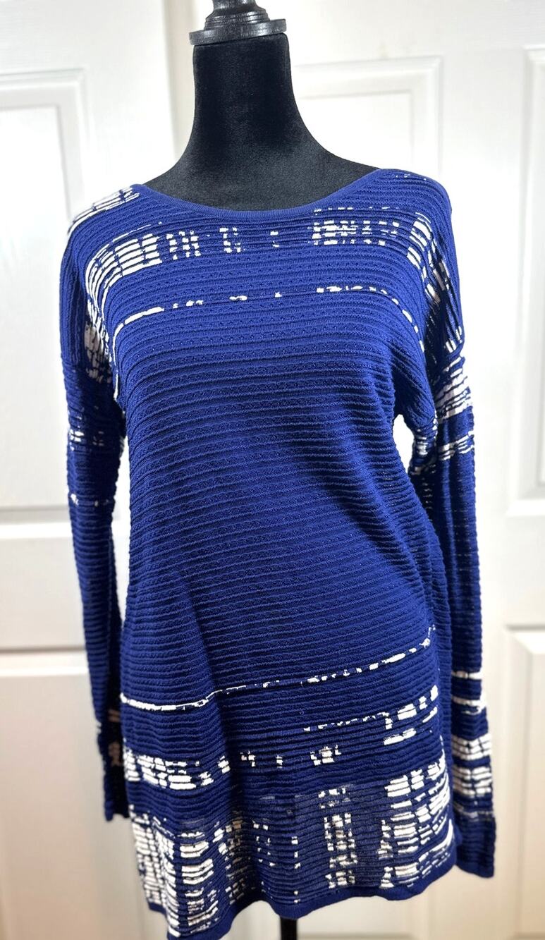 Nic+Zoe tunic stretchy M Royal Blue White accents